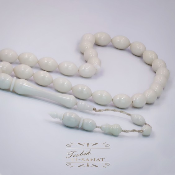 Deve Kemiği Usta İşi Sistemli Püsküllü Tesbih (8,5 x 12,5mm) Deve Kemiği Usta İşi Sistemli Püsküllü Tesbih (8,5 x 12,5mm)