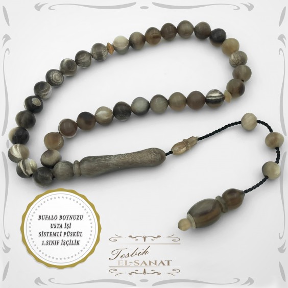 Bufalo Boynuzu Küre Kesim Efe Boy Usta İşi Sistemli Püsküllü Tesbih (7,5 x 7,5mm) Bufalo Boynuzu Küre Kesim Efe Boy Usta İşi Sistemli Püsküllü Tesbih (7,5 x 7,5mm)